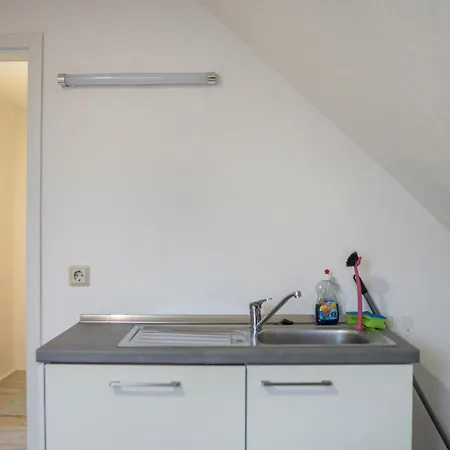 Apartman 2 *